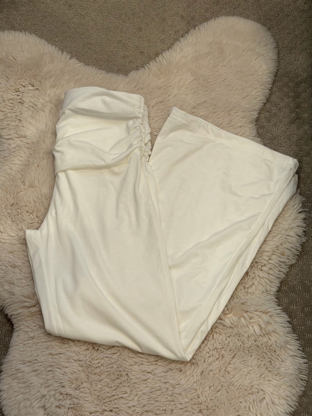 White Wide-Leg Pants - Picture 2 of 3